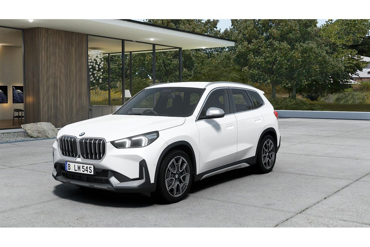 2025 BMW X1 xDrive20i U11