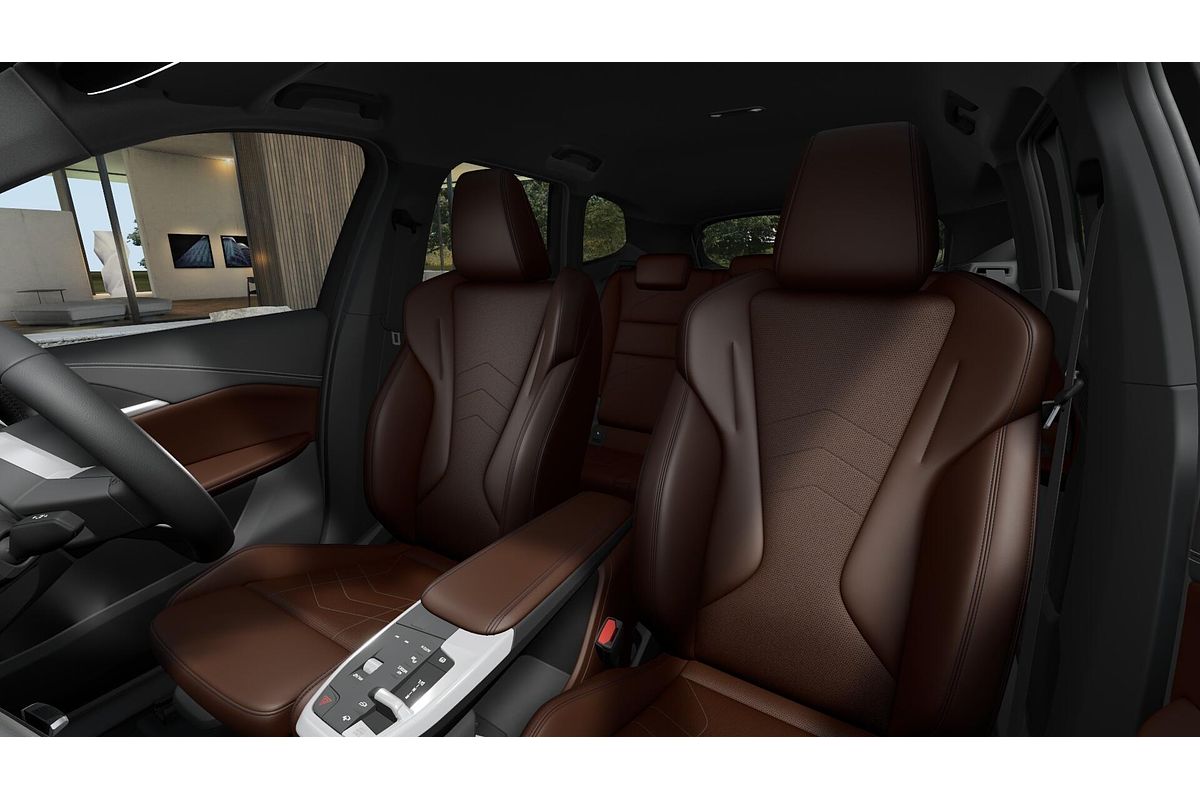 2025 BMW X1 xDrive20i U11