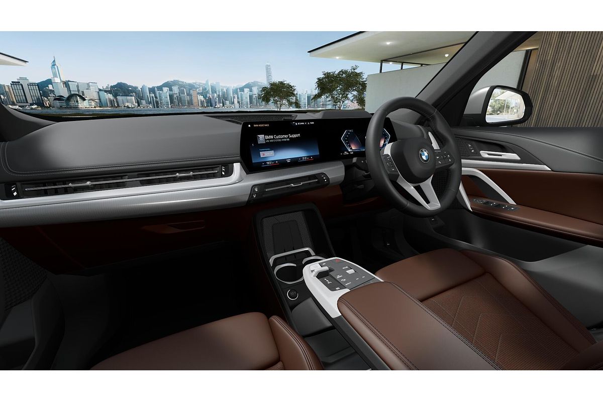 2025 BMW X1 xDrive20i U11