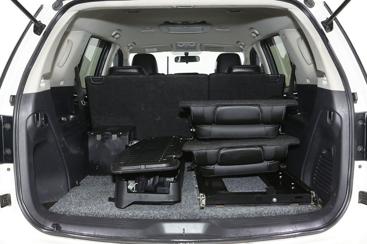 2019 Isuzu MU-X LS-T