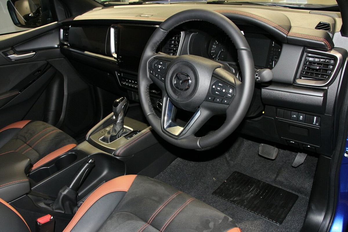 2025 Mazda BT-50 SP TF 4X4