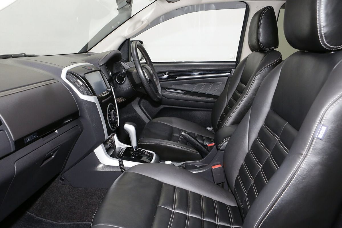 2019 Isuzu MU-X LS-T