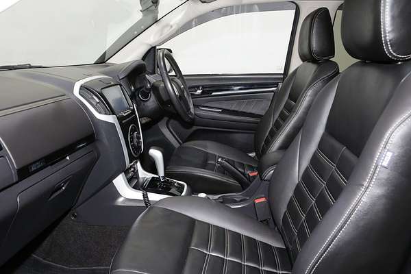 2019 Isuzu MU-X LS-T
