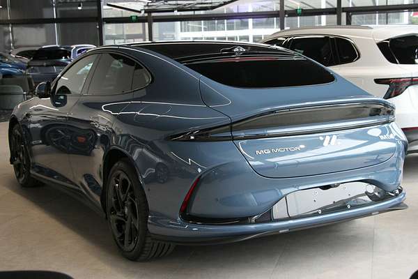 2025 MG IM5 Performance P12L