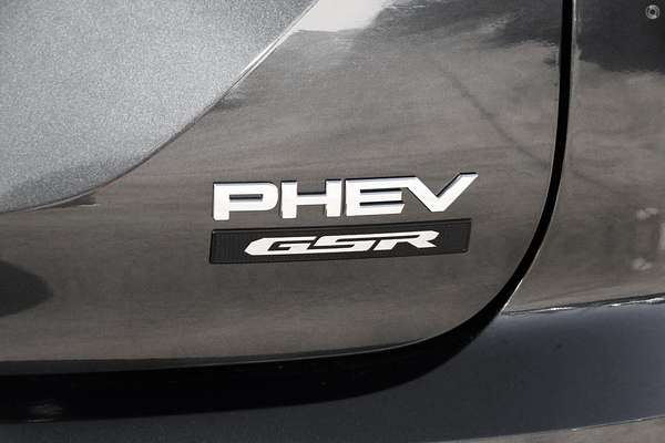 2025 Mitsubishi Outlander PHEV GSR ZM