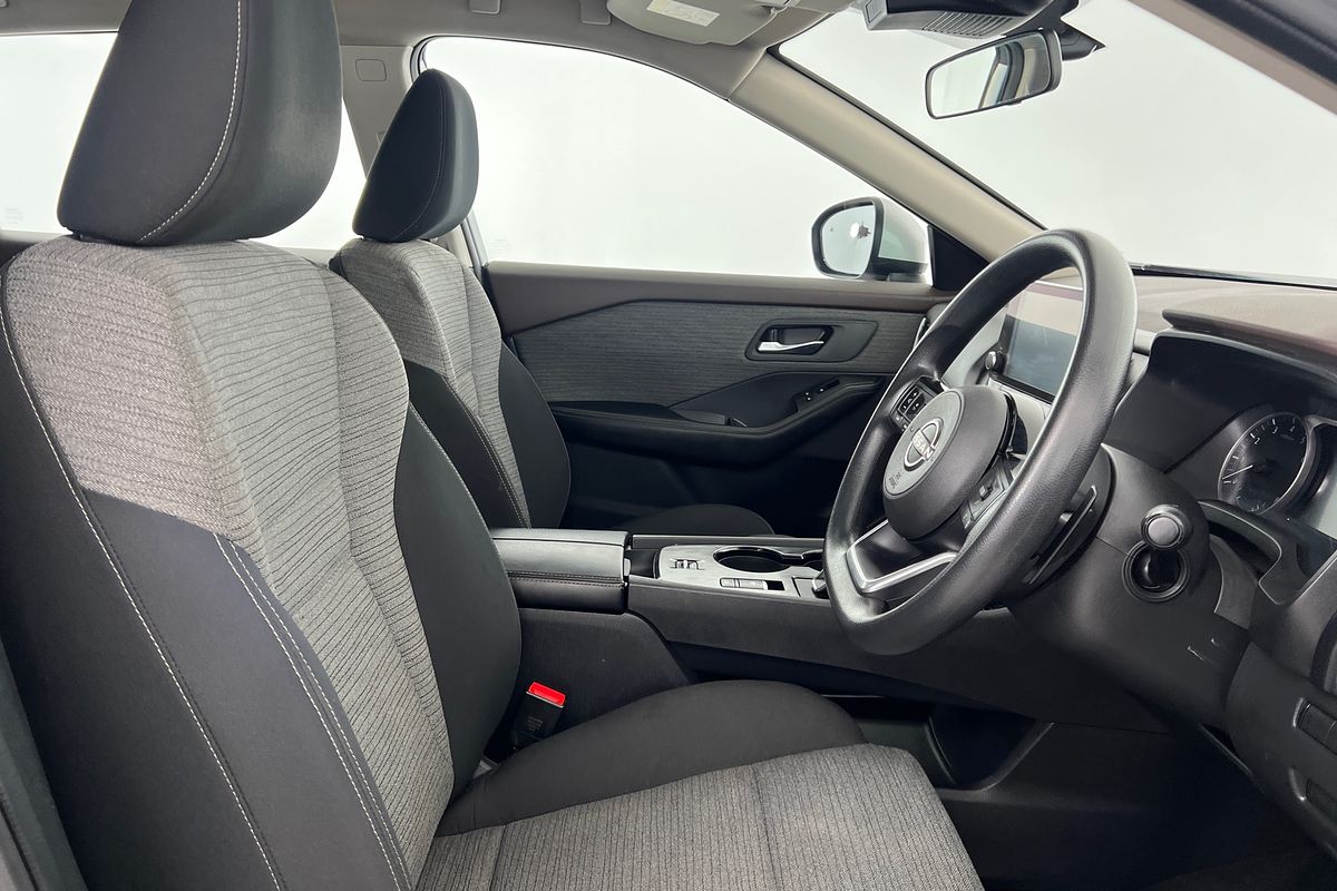 2023 Nissan X-TRAIL ST T33