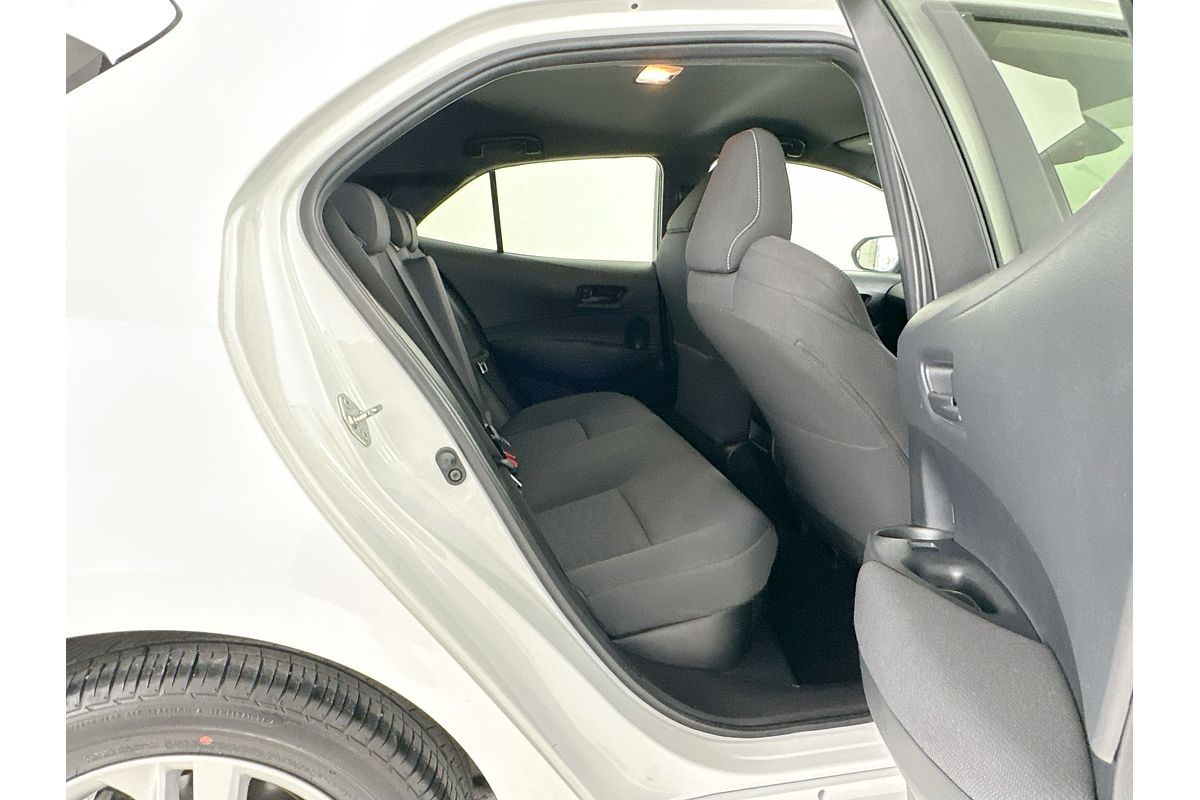 2022 Toyota Corolla Ascent Sport Hybrid ZWE211R