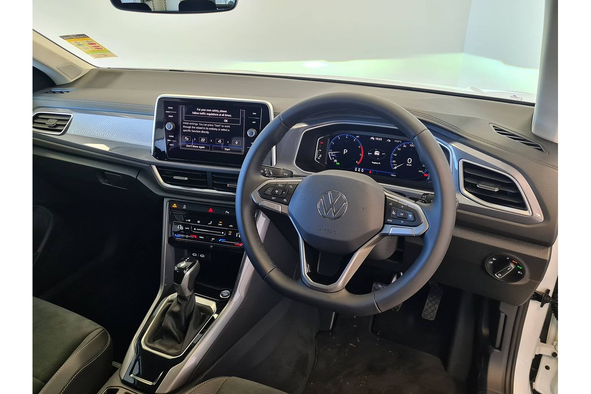 2025 Volkswagen T-Roc 110TSI Style D11