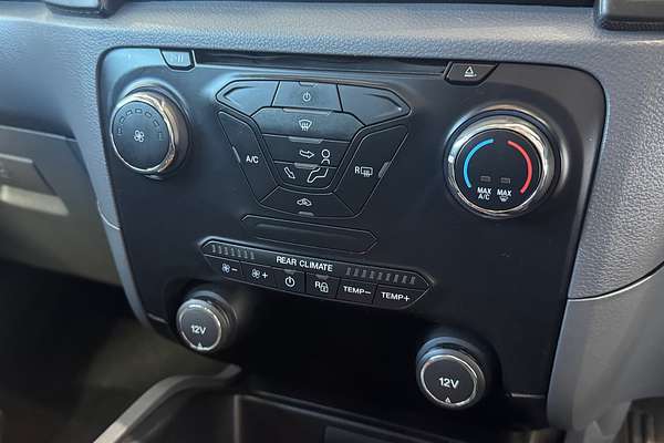 2015 Ford Everest Ambiente UA 3.2L