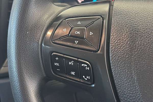 2015 Ford Everest Ambiente UA 3.2L