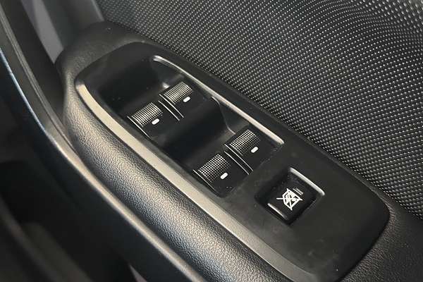 2015 Ford Everest Ambiente UA 3.2L