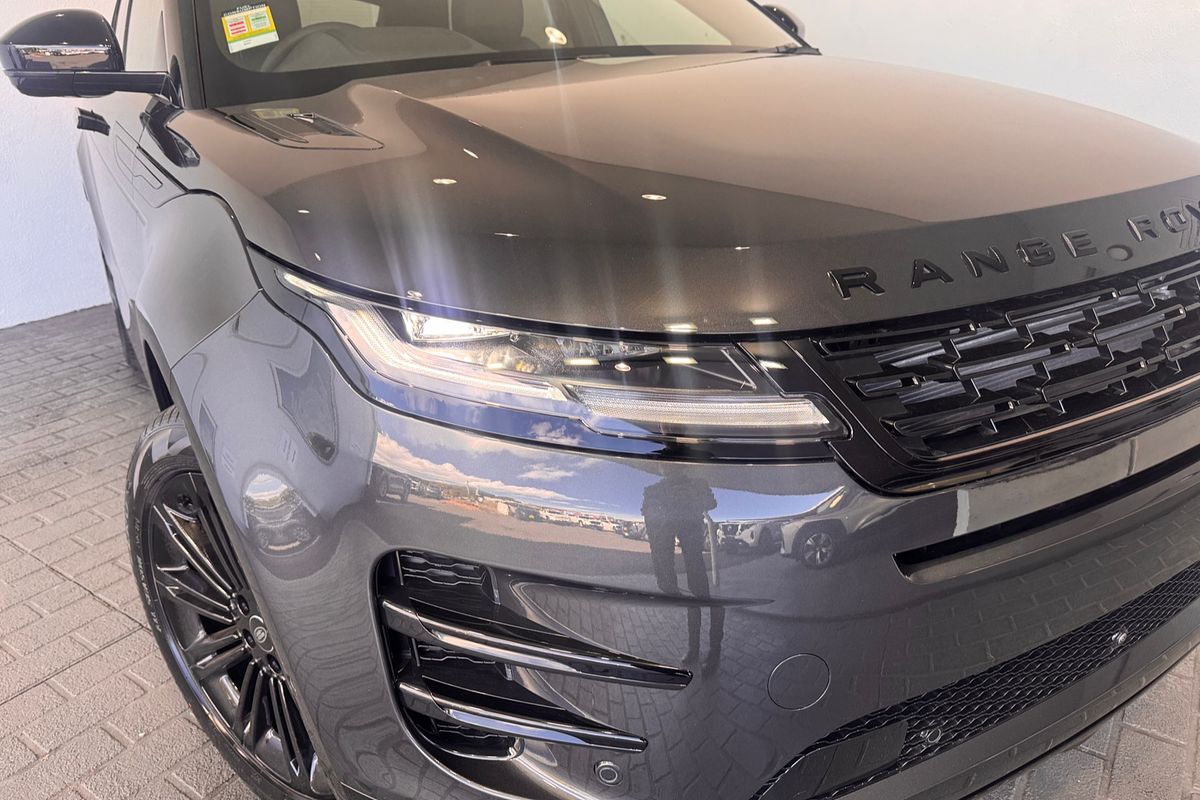 2025 Land Rover Range Rover Evoque P250 Dynamic SE L551