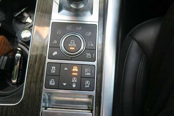 2017 Land Rover Rover SDV8 HSE L494