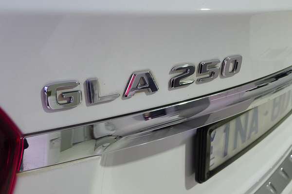 2018 Mercedes-Benz GLA-Class GLA250 X156