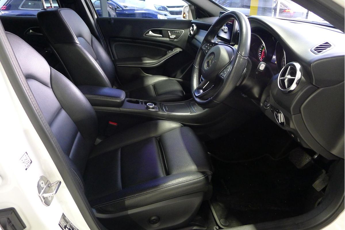 2018 Mercedes-Benz GLA-Class GLA250 X156