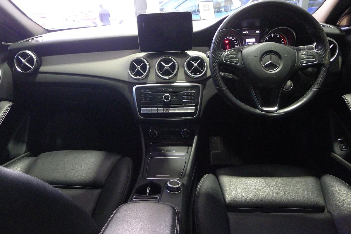 2018 Mercedes-Benz GLA-Class GLA250 X156
