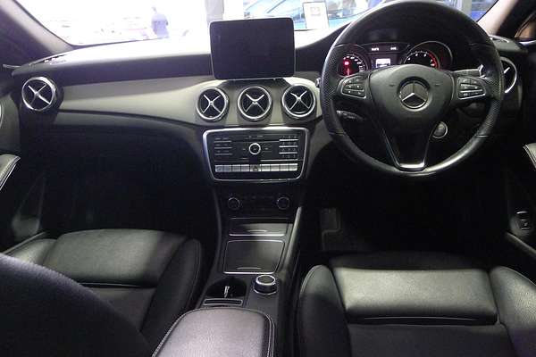 2018 Mercedes-Benz GLA-Class GLA250 X156