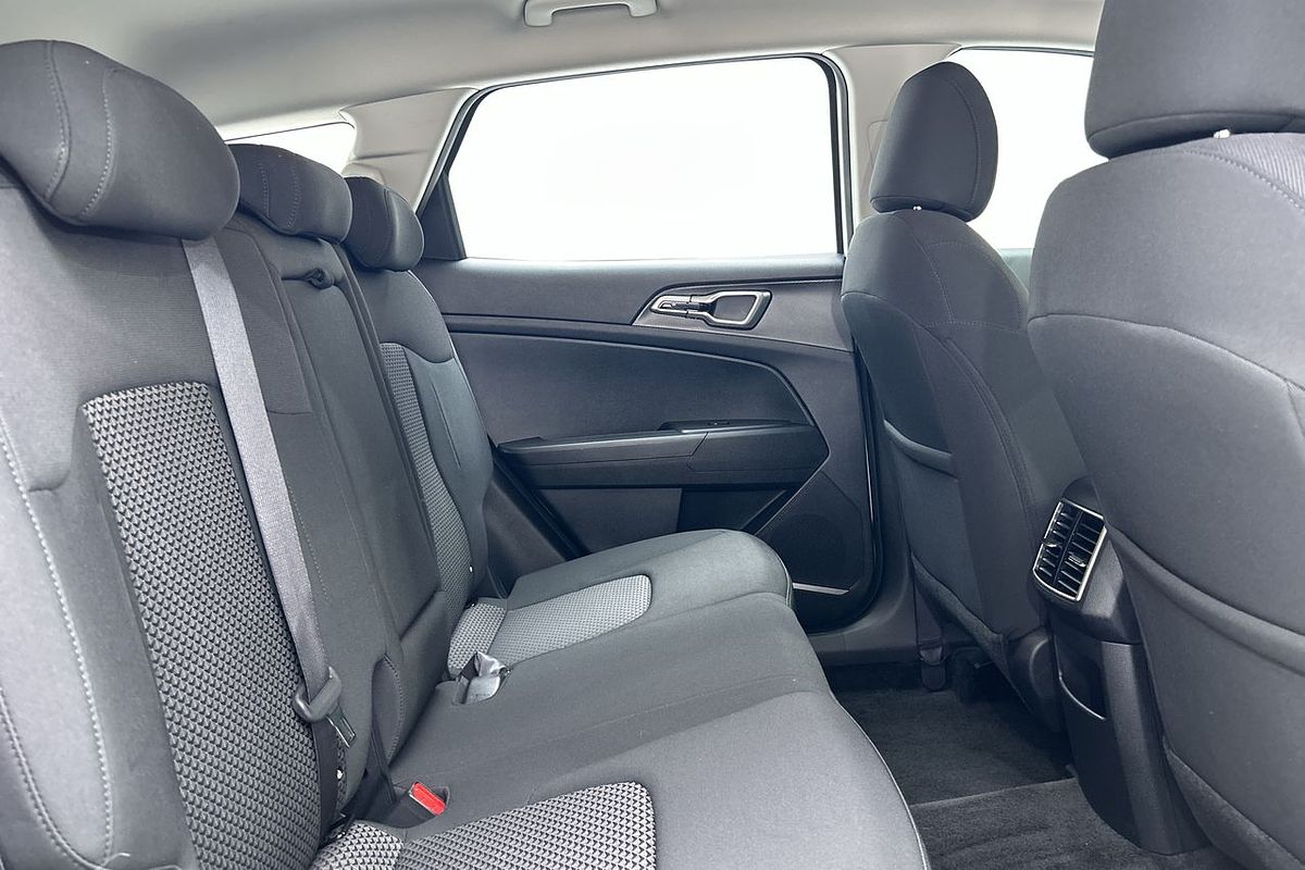 2024 Kia Sportage S NQ5