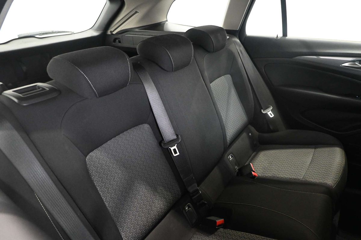 2019 Holden Commodore LT ZB