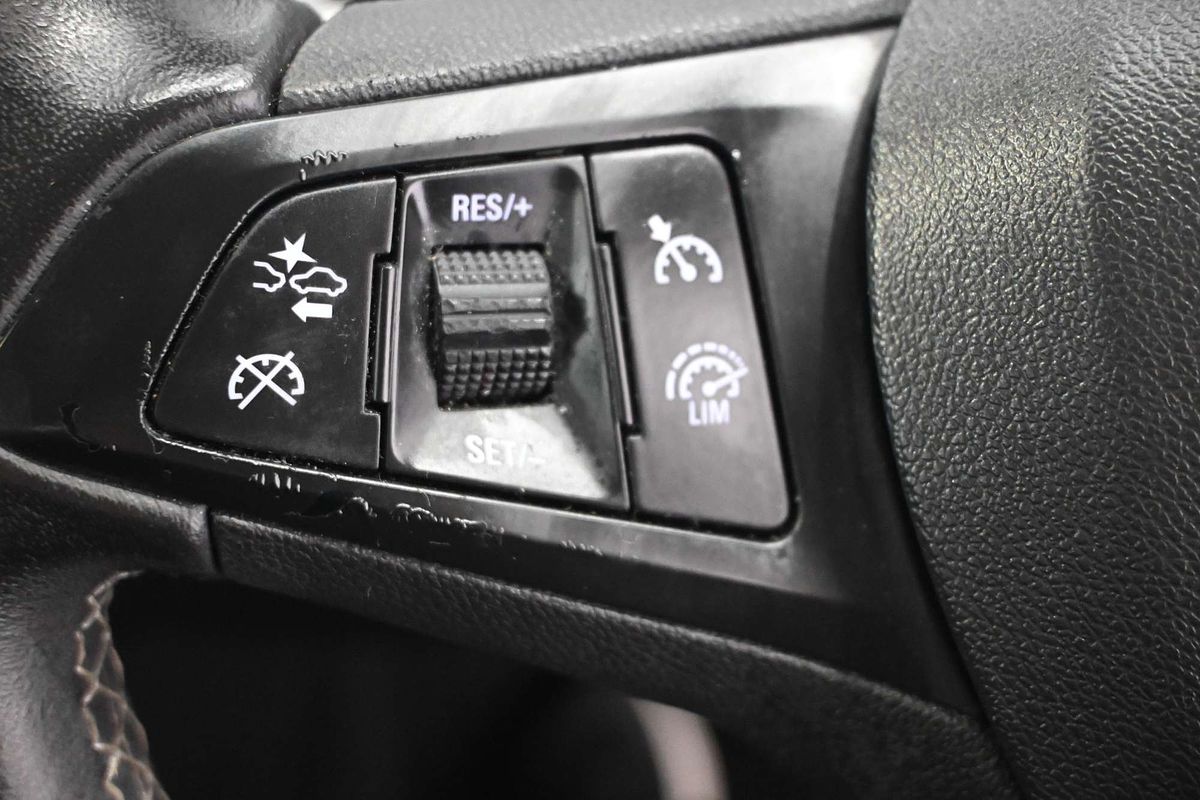 2019 Holden Commodore LT ZB