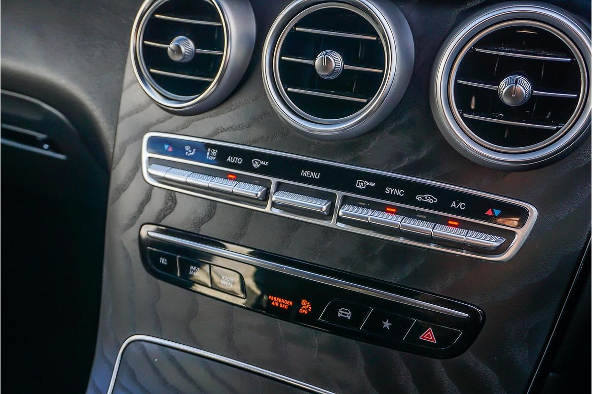 2023 Mercedes-Benz GLC-Class GLC300 C253