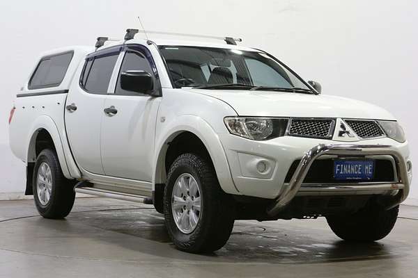 2013 Mitsubishi Triton GL-R MN 4X4