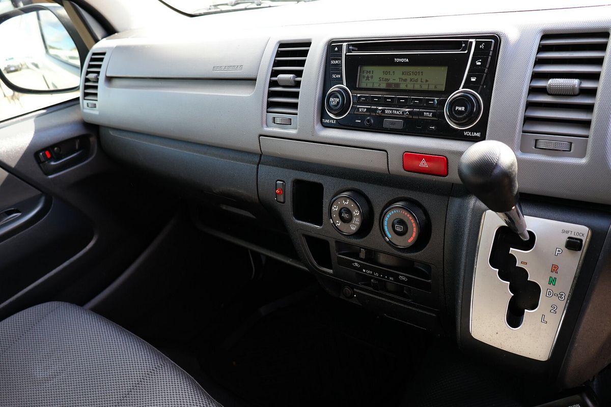 2013 Toyota Hiace TRH201R LWB