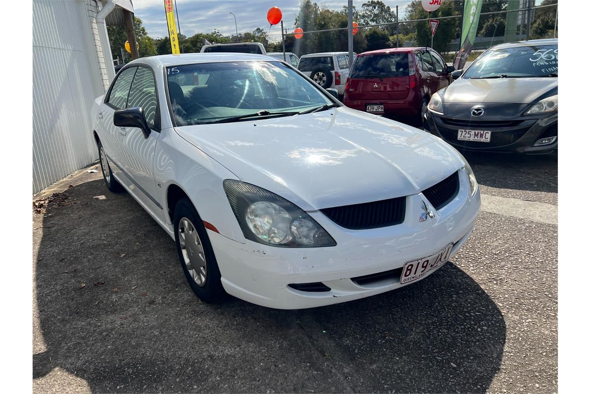 2004 Mitsubishi Magna ES TL