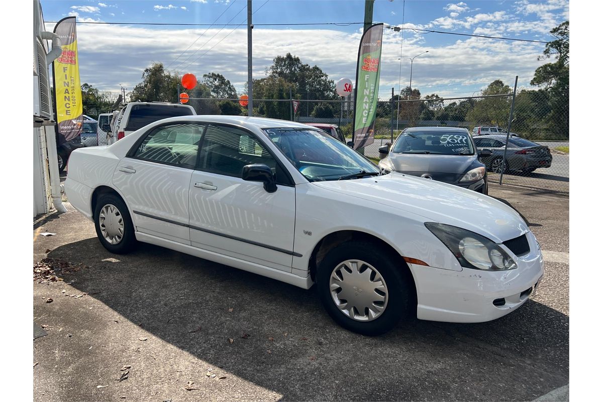 2004 Mitsubishi Magna ES TL