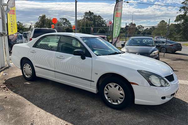 2004 Mitsubishi Magna ES TL