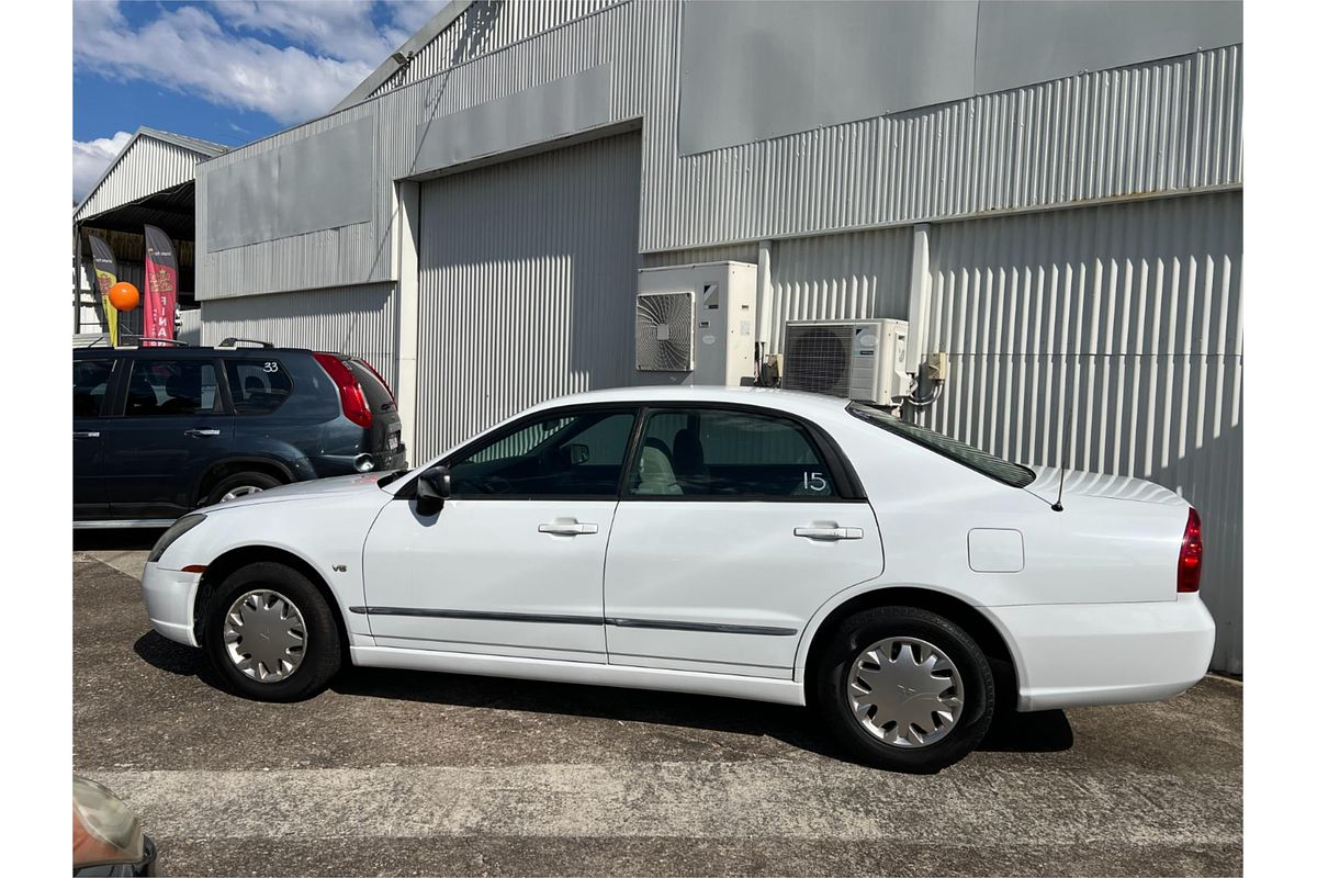 2004 Mitsubishi Magna ES TL