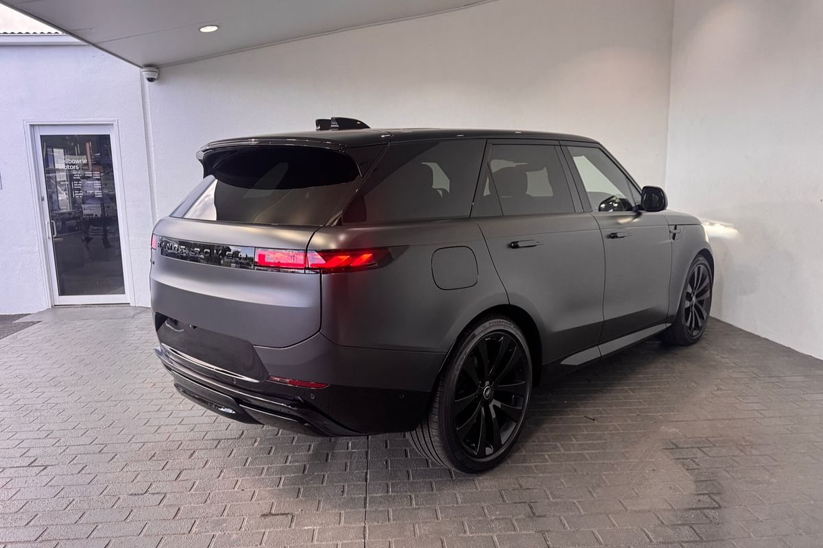 2025 Land Rover Range Rover Sport D250 Dynamic SE L461