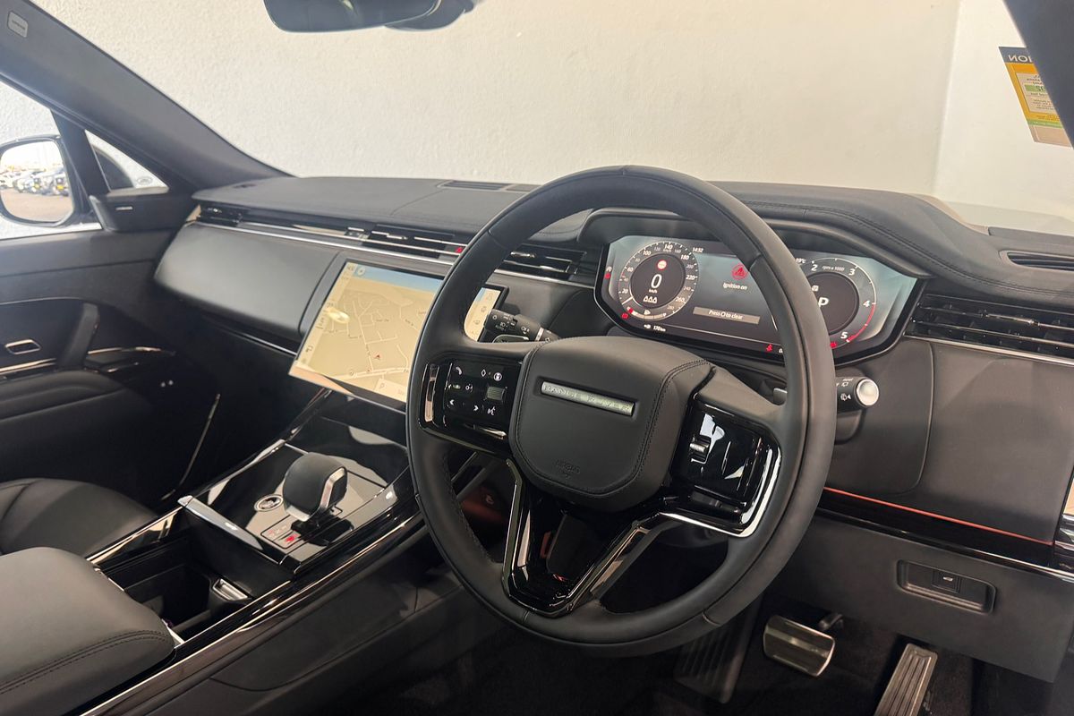 2025 Land Rover Range Rover Sport D250 Dynamic SE L461
