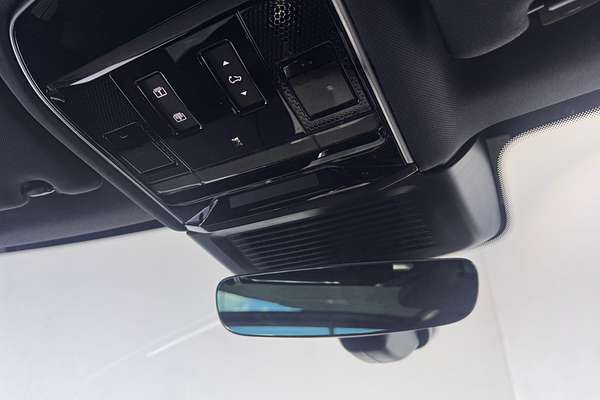 2025 Land Rover Range Rover Sport D250 Dynamic SE L461