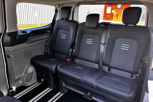 2025 Ford Tourneo Active AV SWB