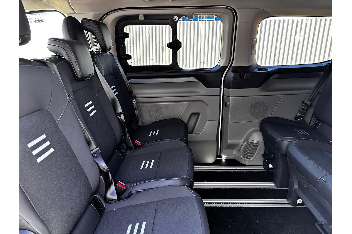 2025 Ford Tourneo Active AV SWB