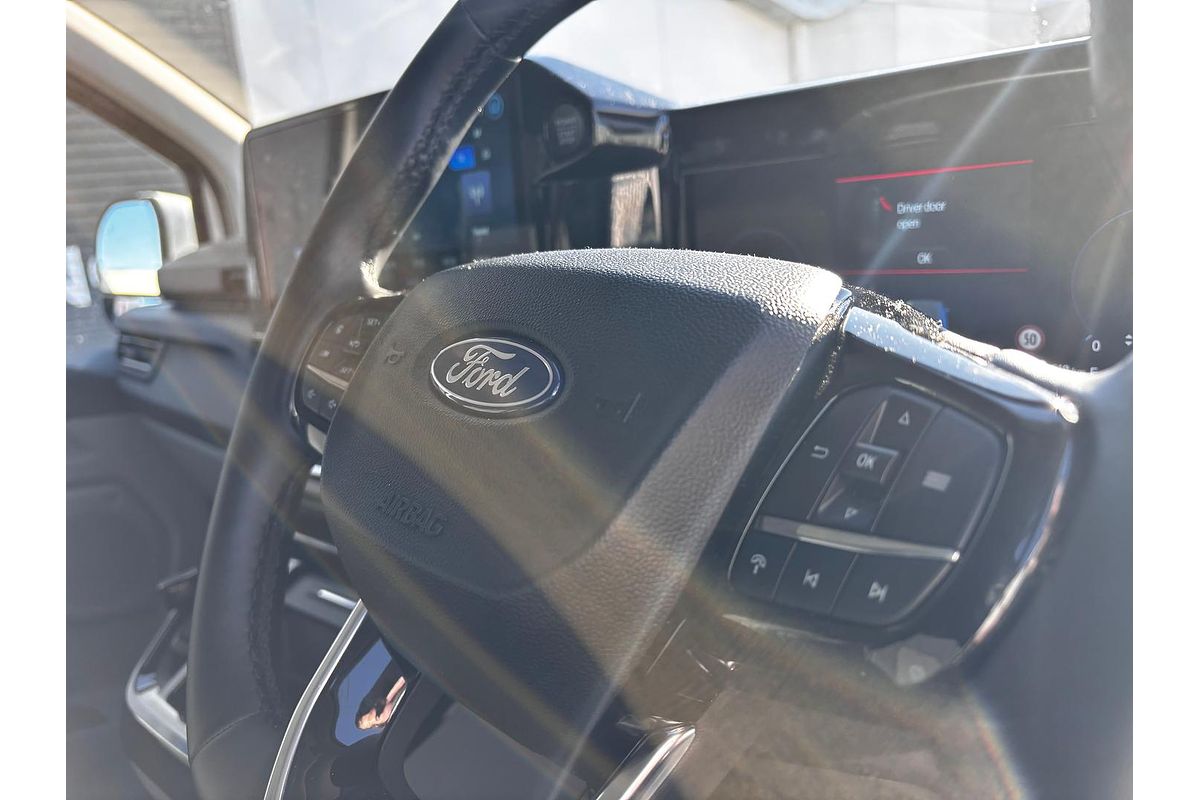 2025 Ford Tourneo Active AV SWB