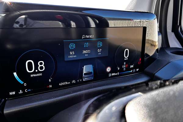 2025 Ford Tourneo Active AV SWB