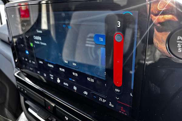 2025 Ford Tourneo Active AV SWB