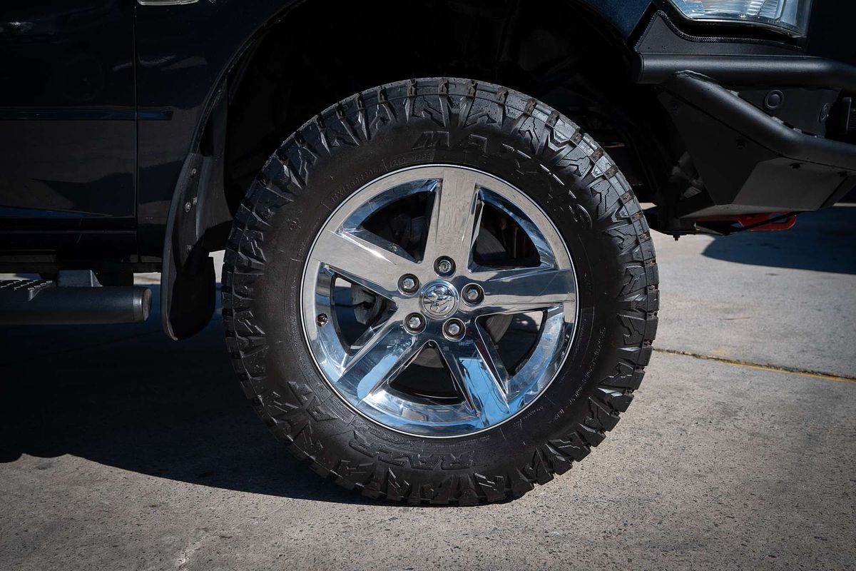 2019 RAM 1500 Express RamBox DS 4X4 SWB
