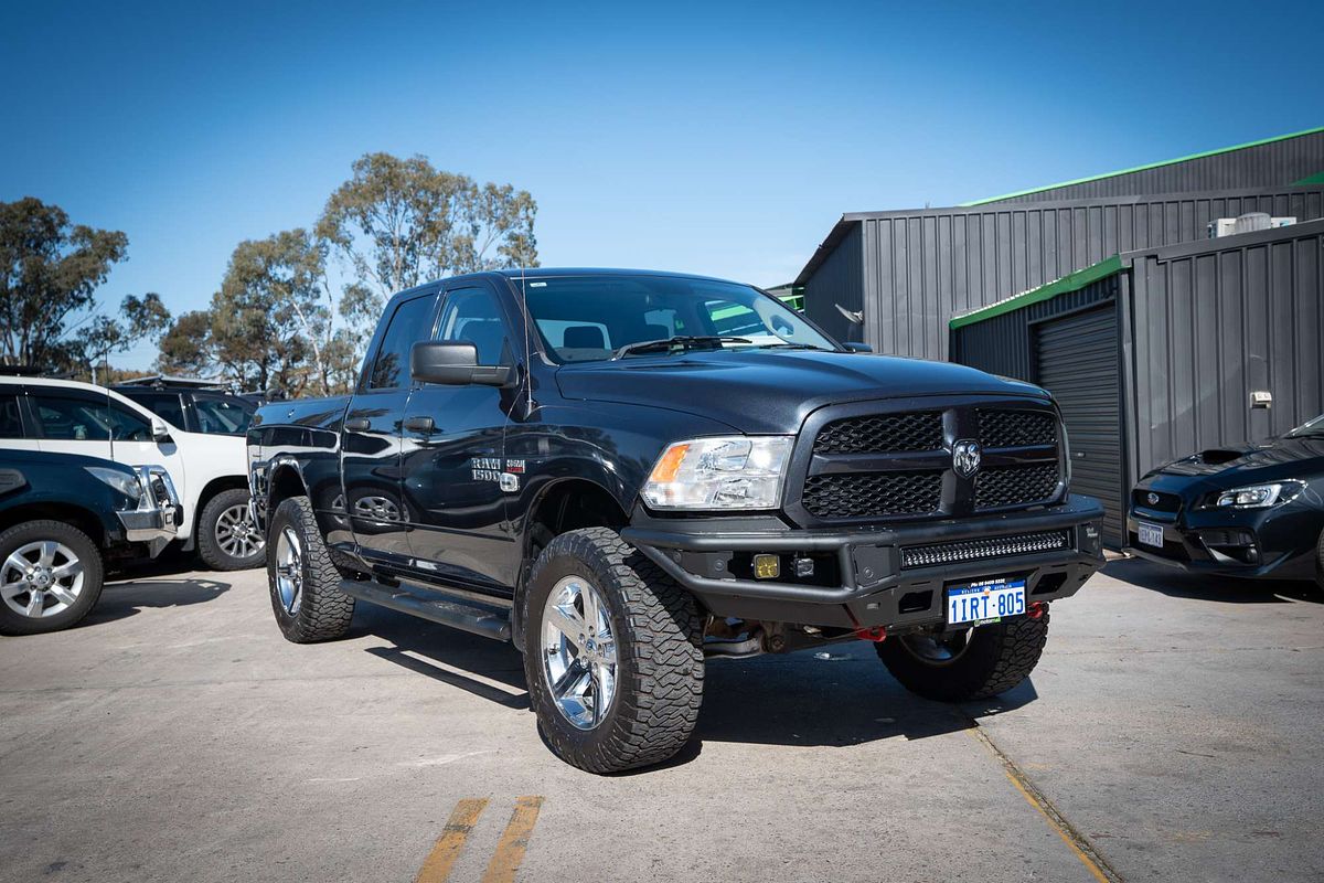 2019 RAM 1500 Express RamBox DS 4X4 SWB