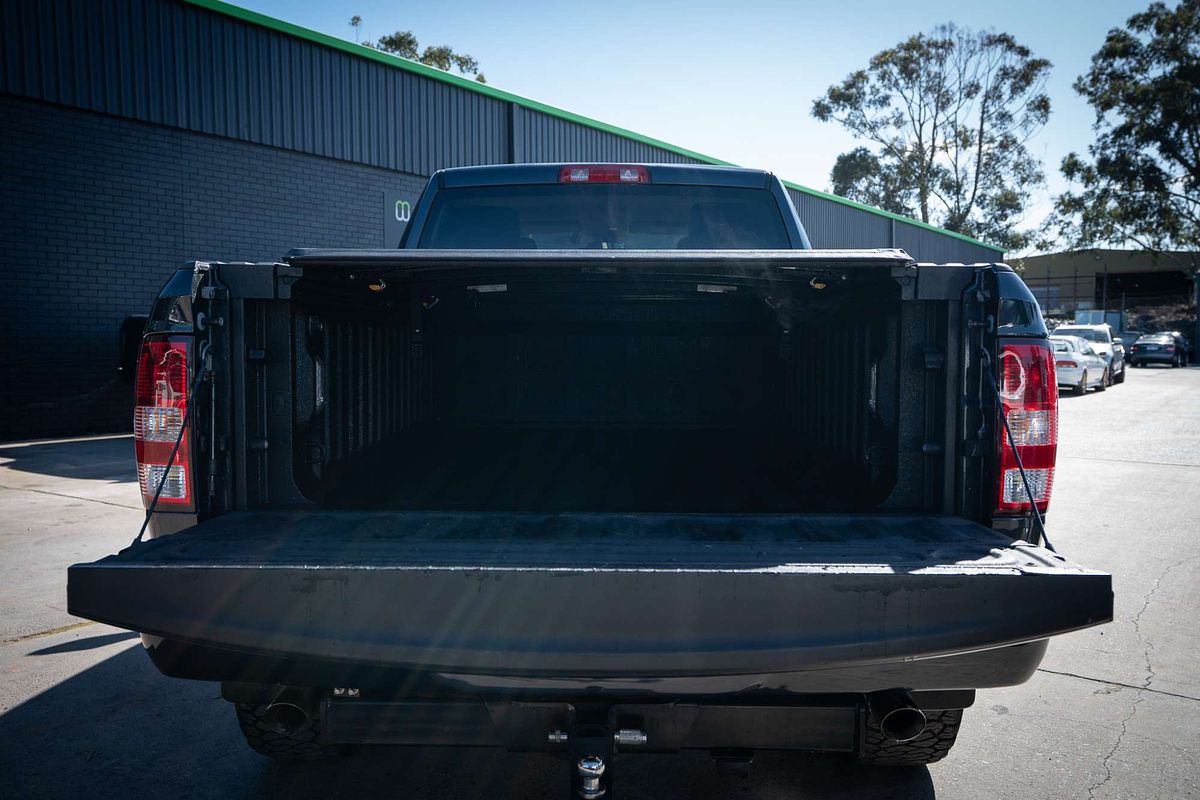 2019 RAM 1500 Express RamBox DS 4X4 SWB
