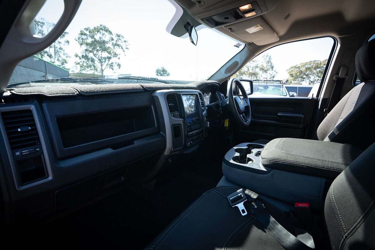 2019 RAM 1500 Express RamBox DS 4X4 SWB