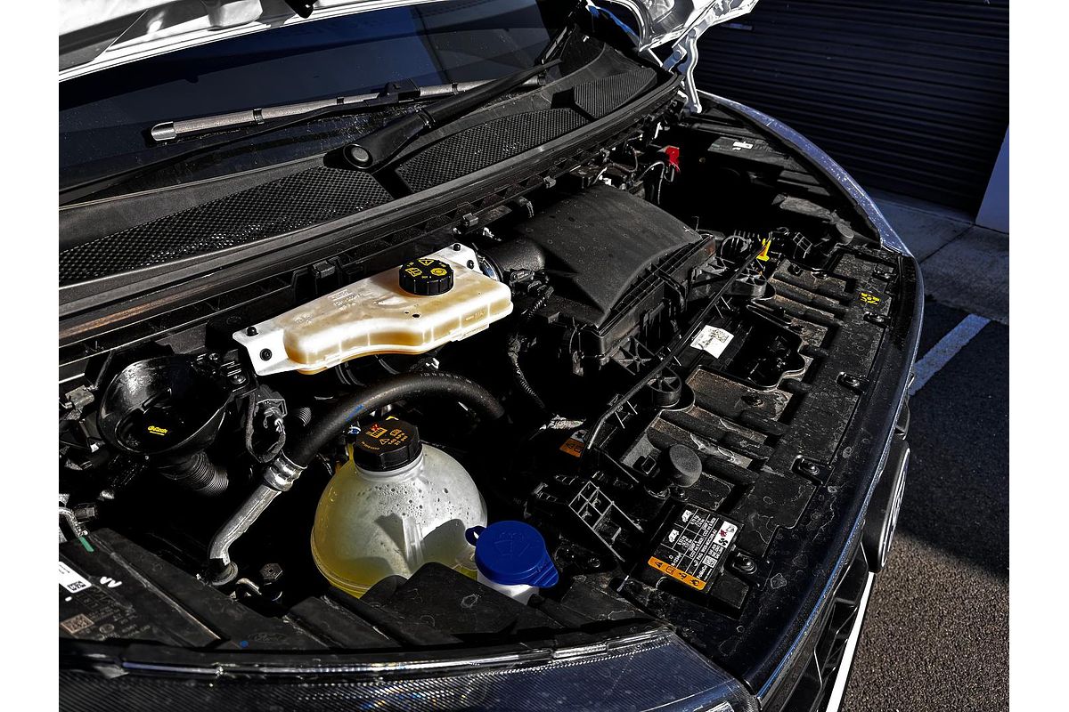 2025 Ford Tourneo Active AV SWB