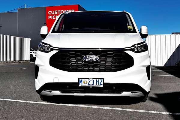 2025 Ford Tourneo Active AV SWB