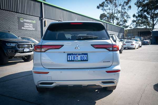 2022 Mitsubishi Outlander Exceed ZM