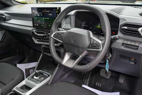 2025 Renault Duster Evolution X1311