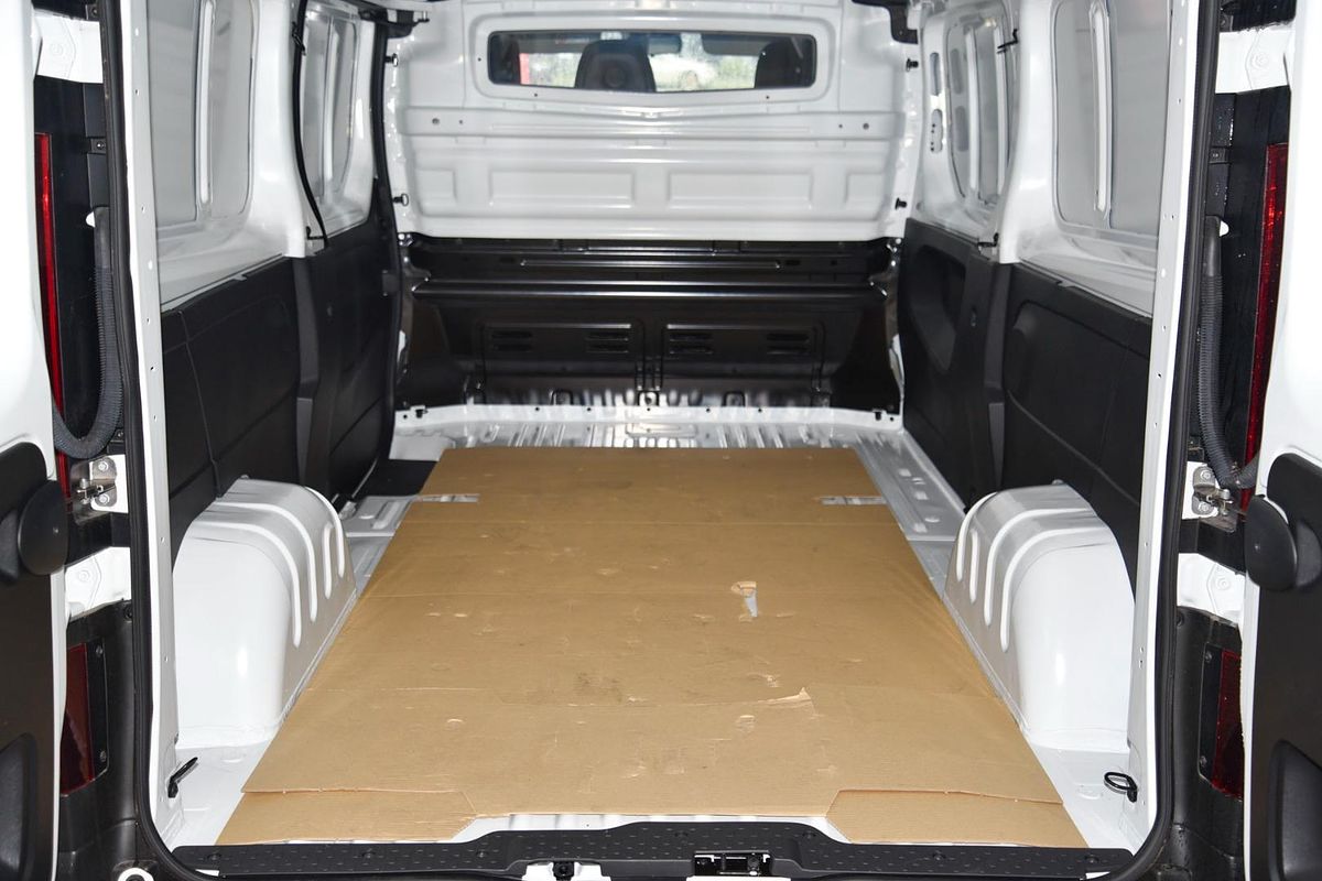 2024 Renault Trafic Pro X82 LWB