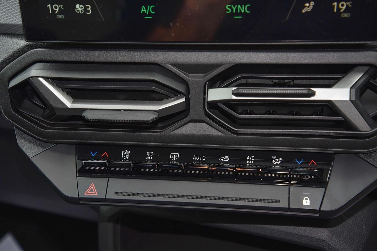 2025 Renault Duster Evolution X1311