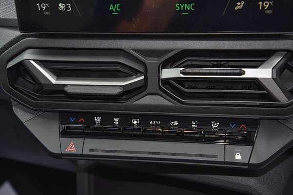 2025 Renault Duster Evolution X1311